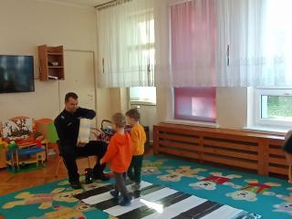 spotkanie z policjantem